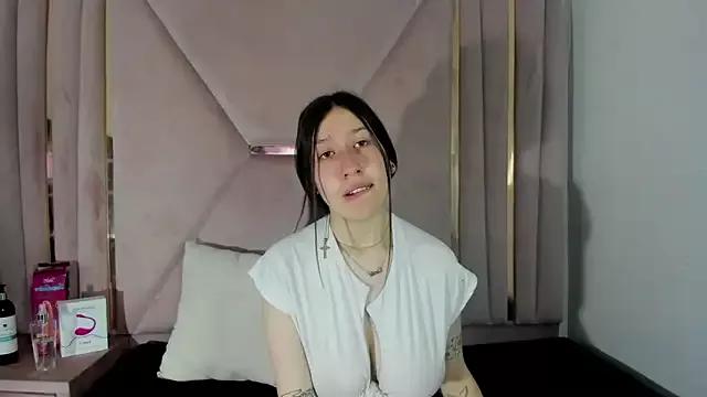 venusmorgan from StripChat