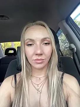 victoria_brighton from StripChat