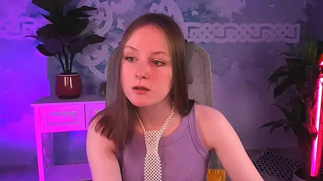 Naked Room VivienLeeigh 