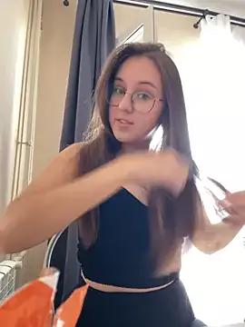 Vviikkssiikk from StripChat is Freechat