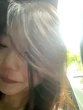 xixi_28 from StripChat is Freechat