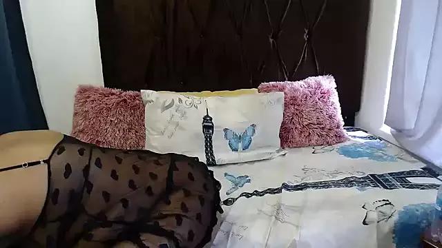 xxMissTee from StripChat