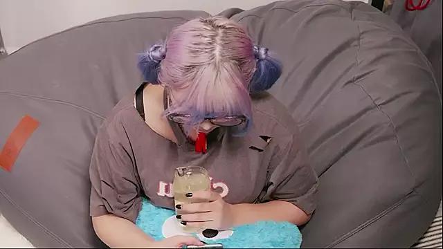 Naked Room Yu_UwU_ 
