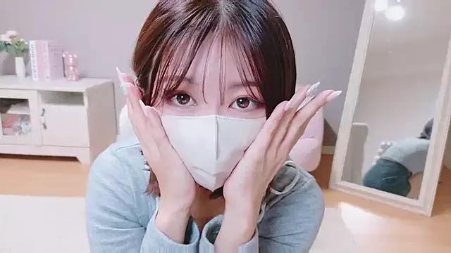 Yuna-ch from StripChat is Freechat